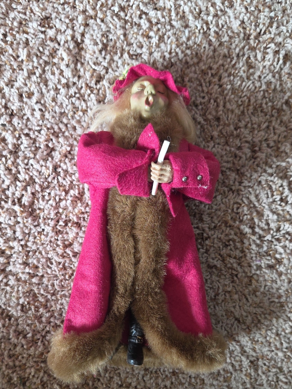 Vintage Christmas Caroler Figurine
